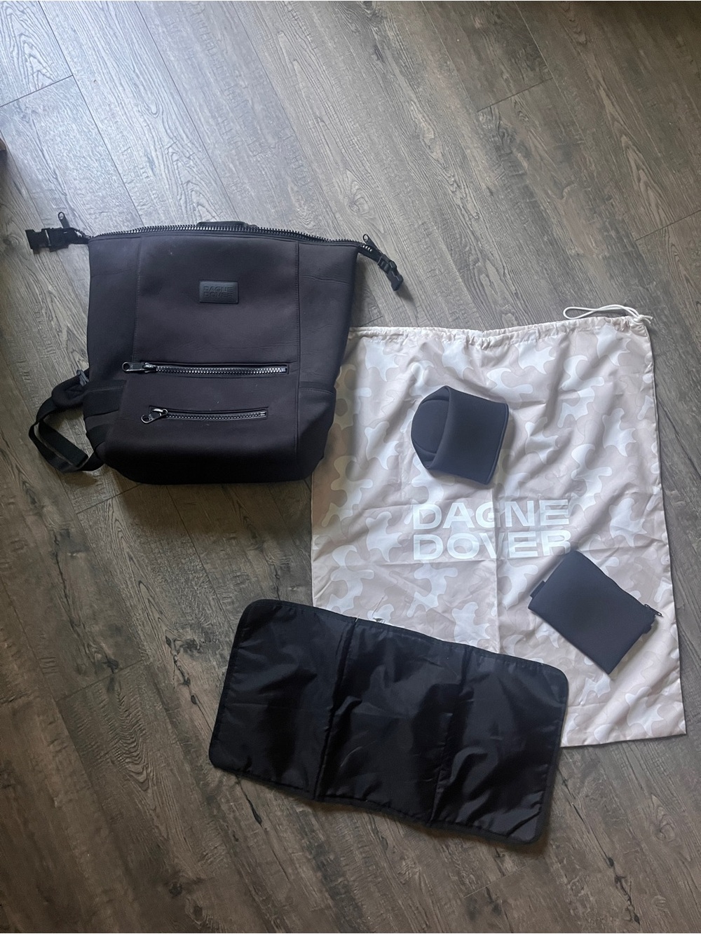 Dagne Dover Black Indi Diaperbag - Picture 2 of 2